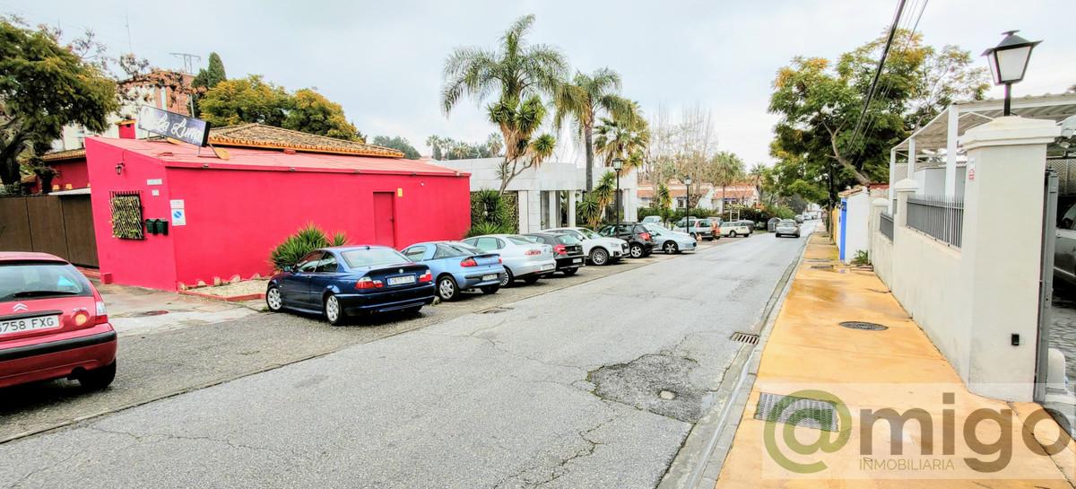 For sale of commercial in Marbella
