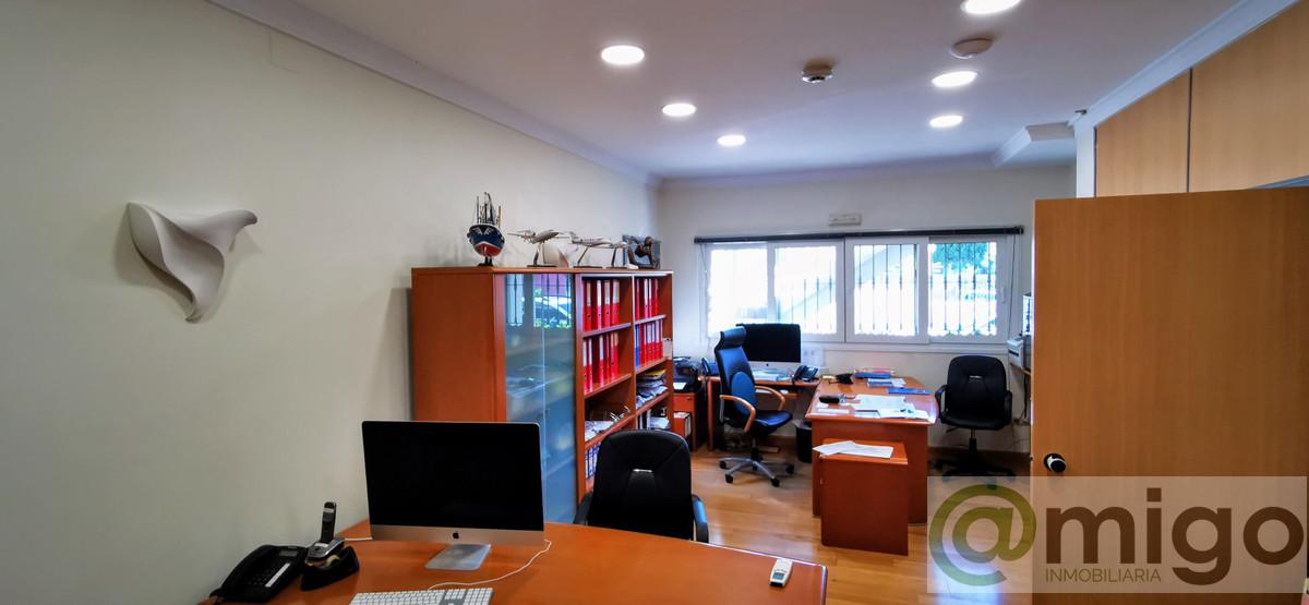 For sale of commercial in Marbella