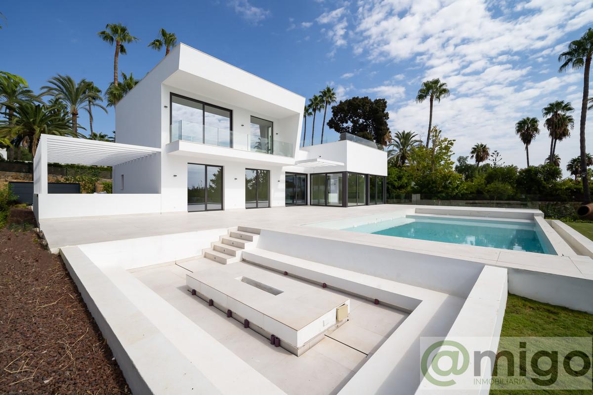 Venta de villa en El Paraiso