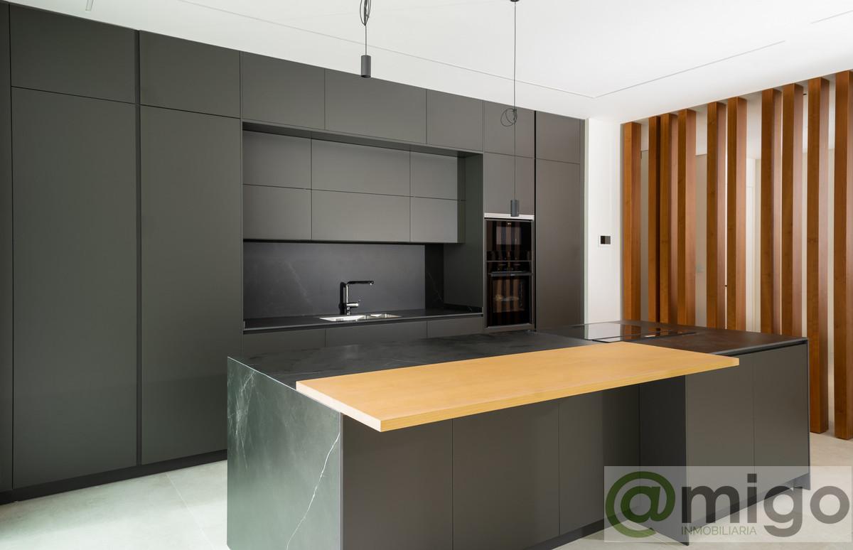 Venta de villa en El Paraiso