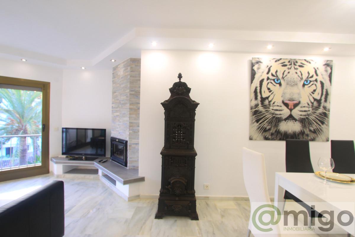 For sale of penthouse in Marbella
