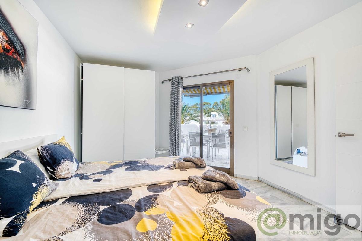 For sale of penthouse in Marbella