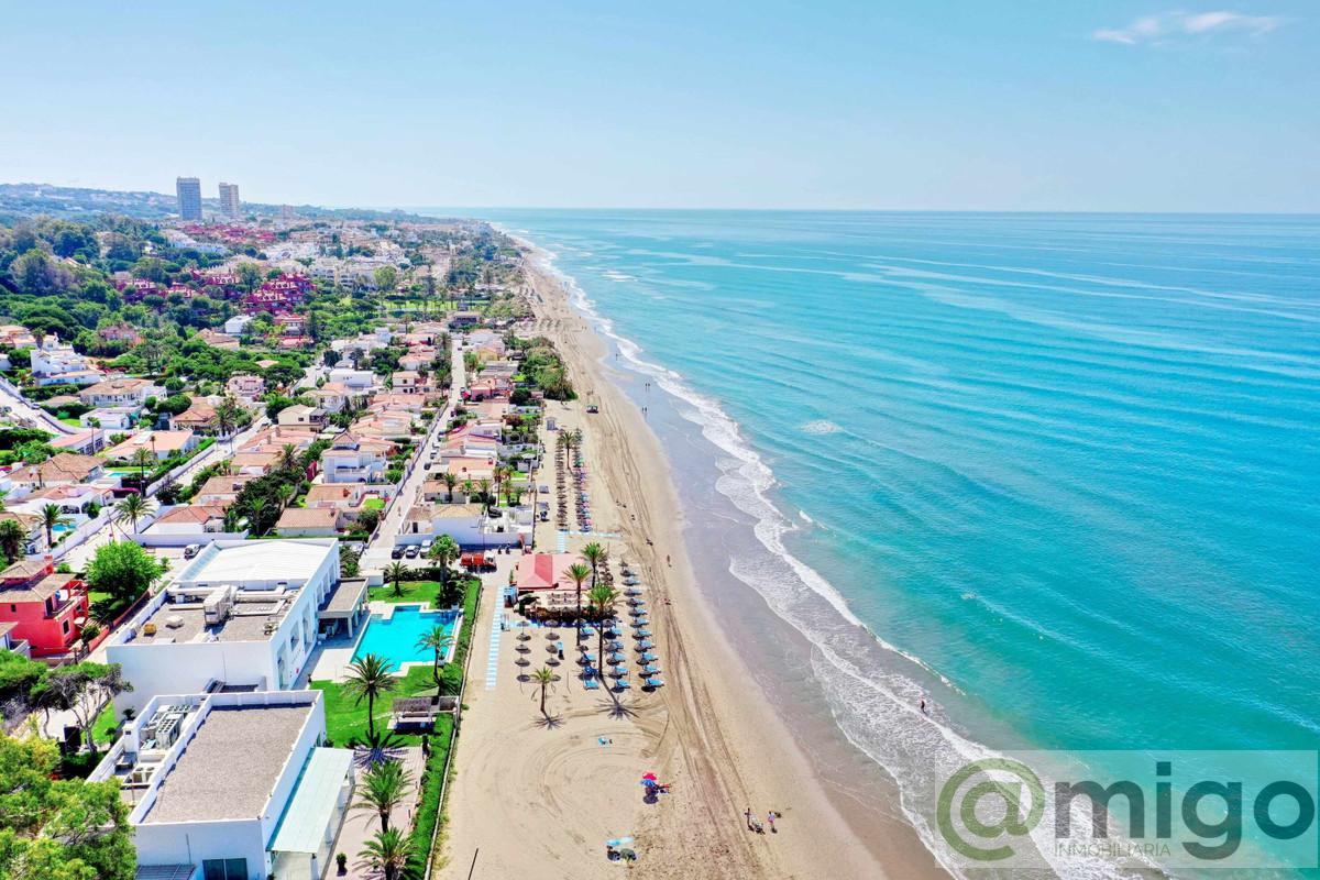 For sale of penthouse in Marbella
