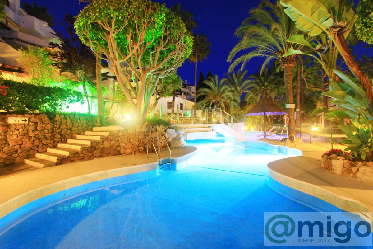 For sale of penthouse in Marbella