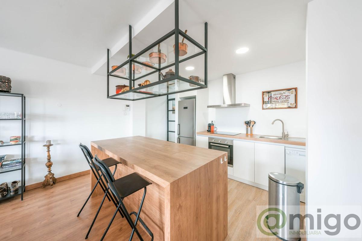 For sale of apartment in Málaga Centro