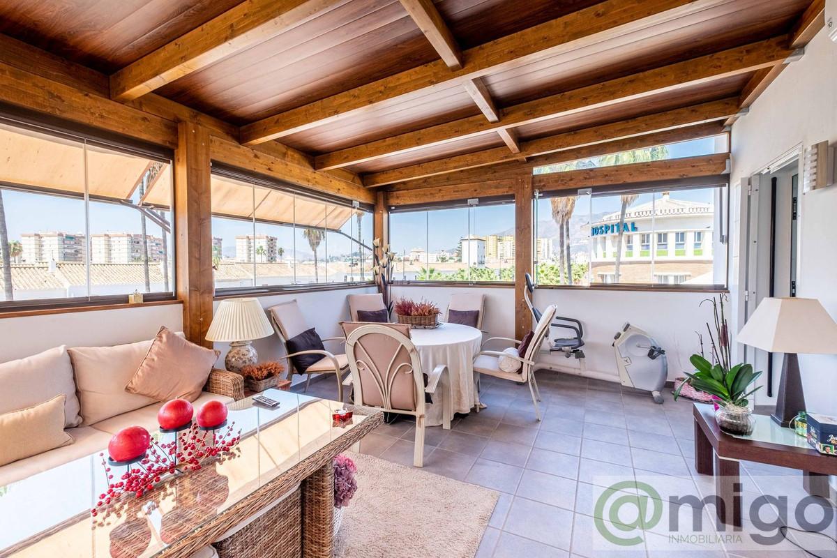 For sale of villa in Fuengirola