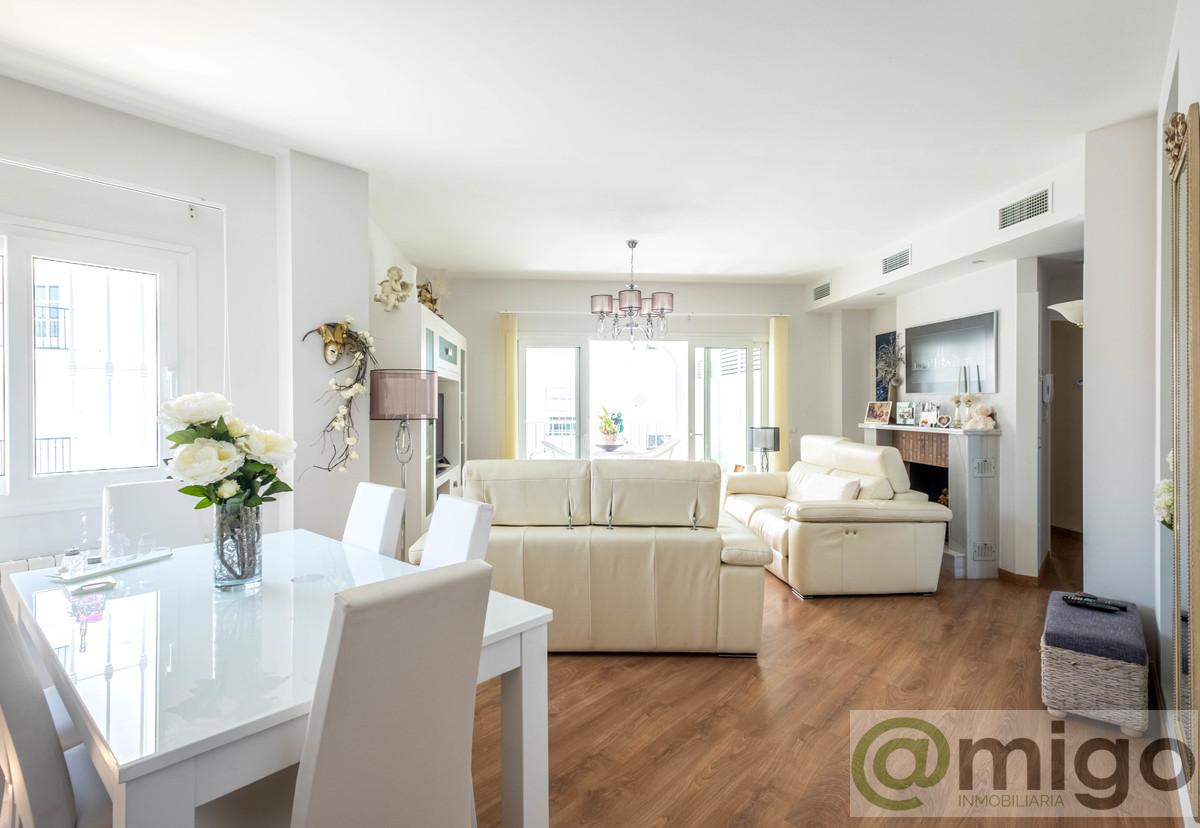 For sale of villa in Fuengirola