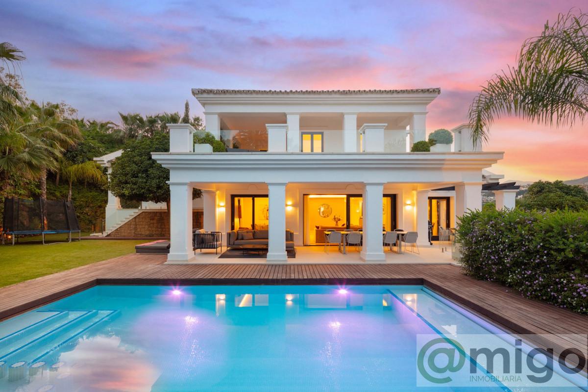 For sale of villa in Marbella