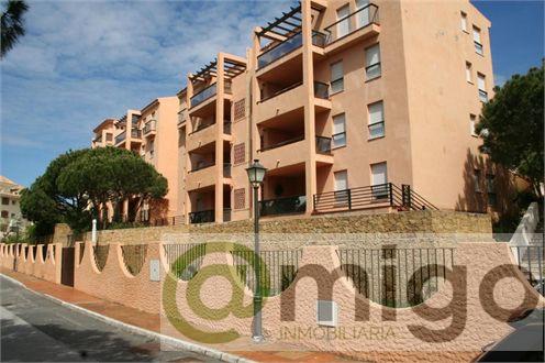 For sale of commercial in Marbella