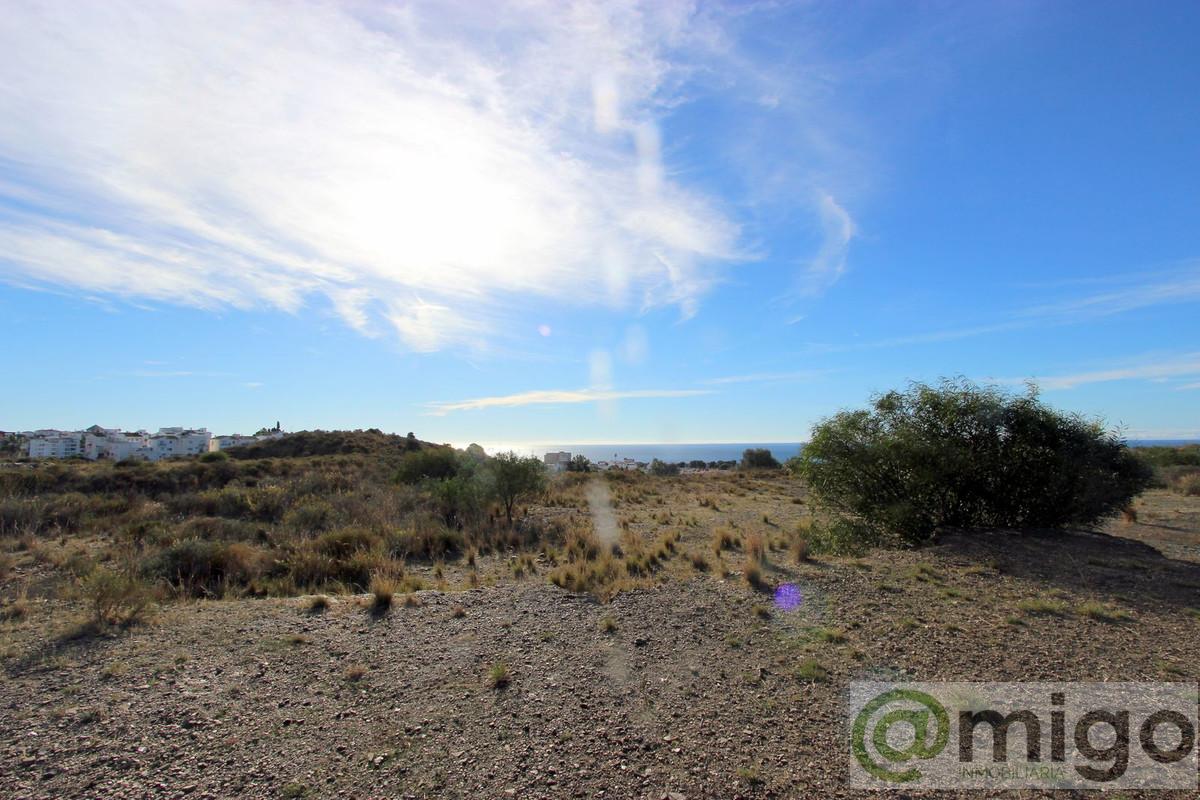 Venta de terreno en Calahonda