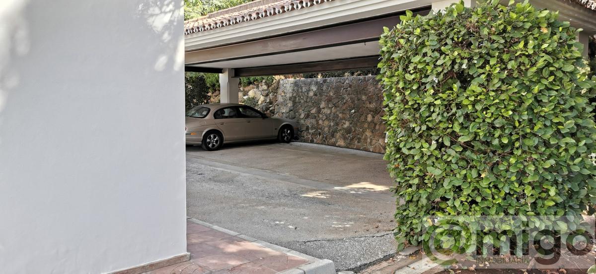 Venta de villa en Estepona