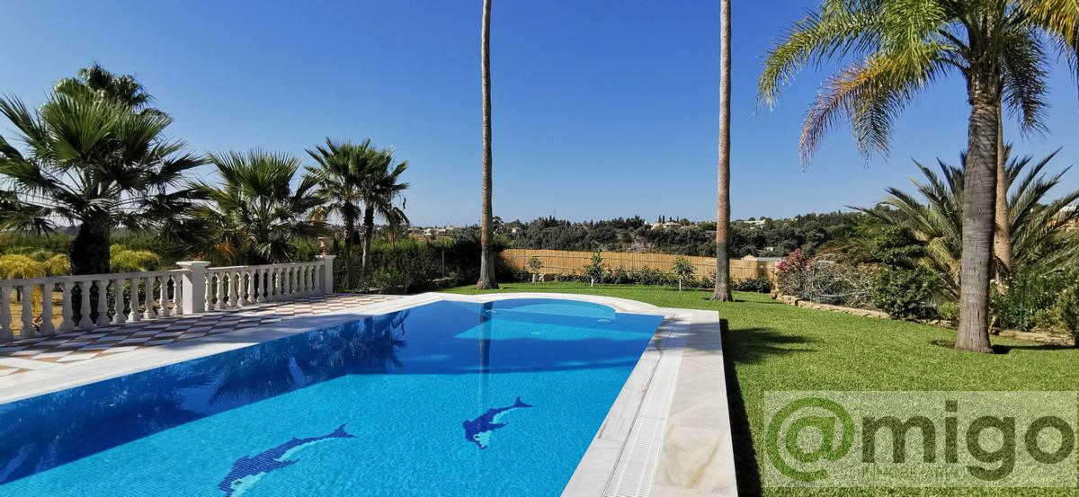 Venta de villa en Estepona