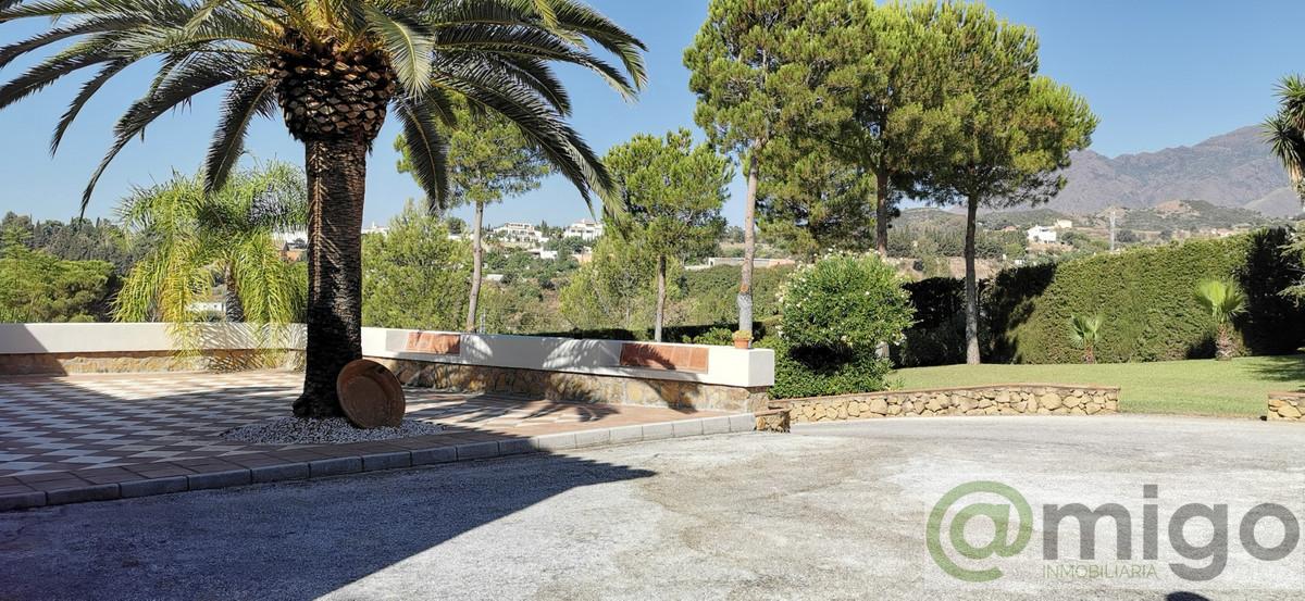Venta de villa en Estepona