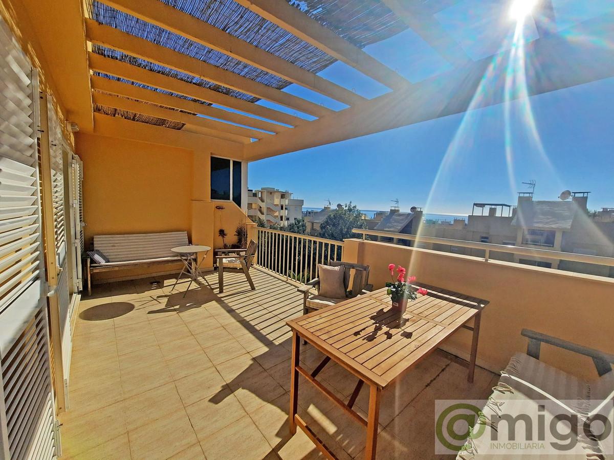 For sale of penthouse in Calahonda