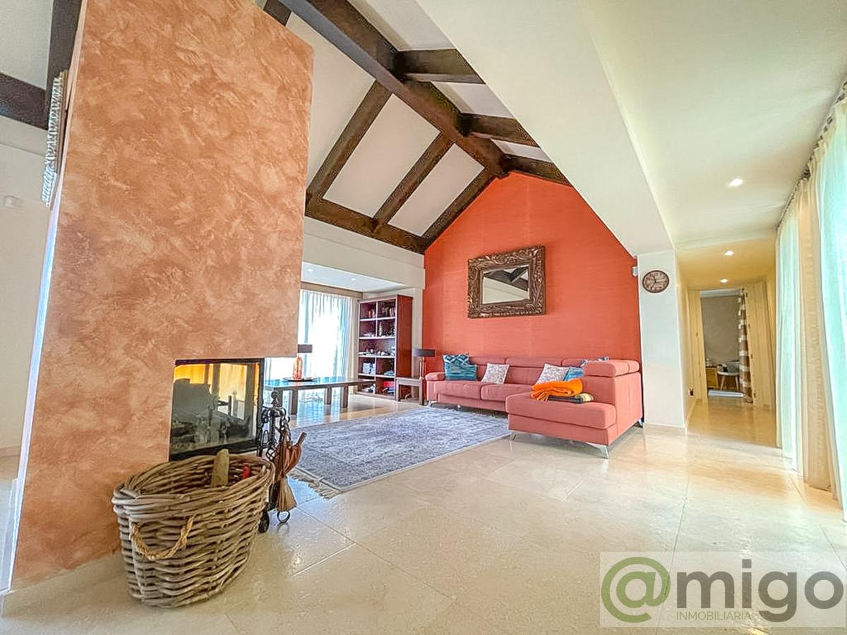 For sale of penthouse in Los Flamingos