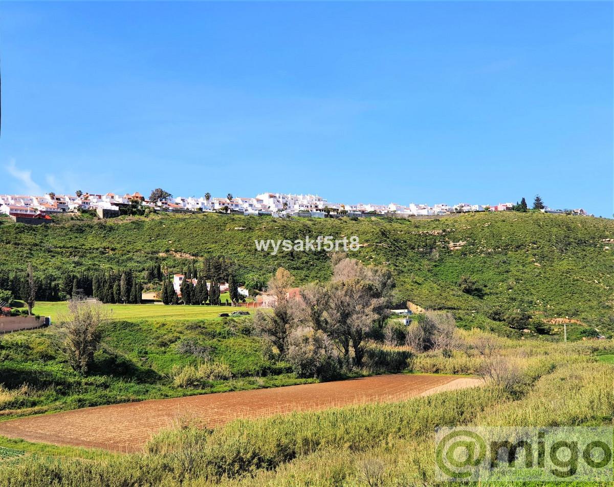 Venta de local en Manilva