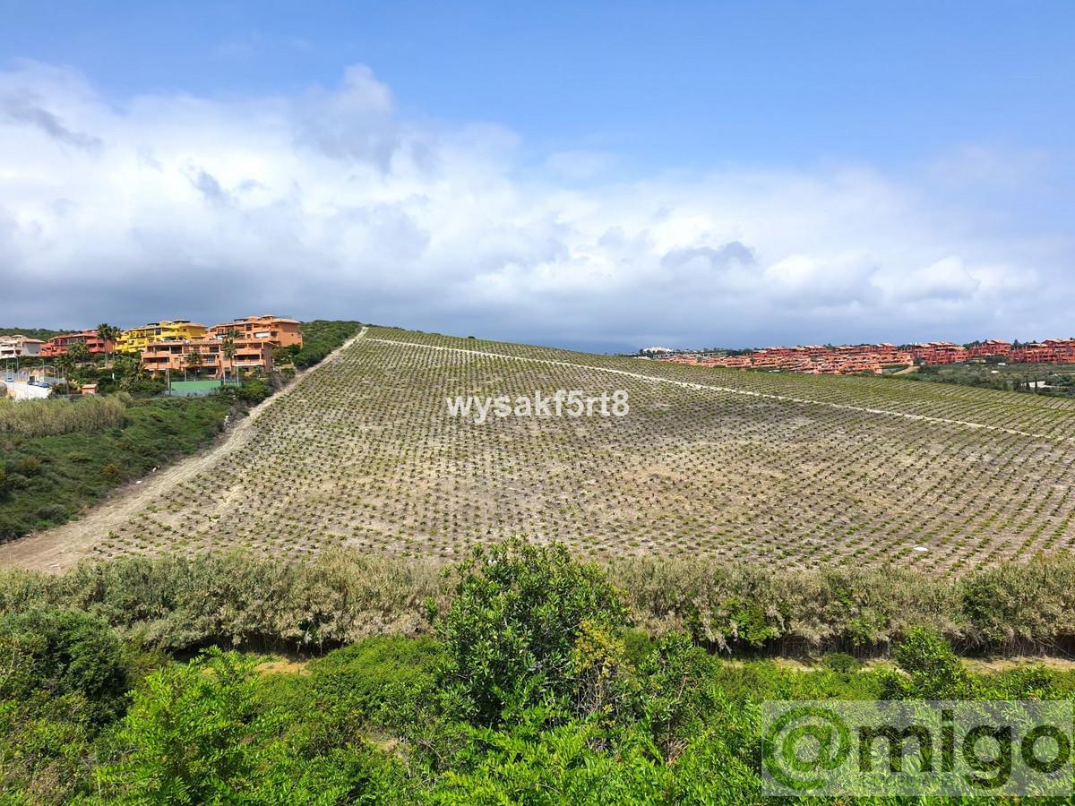 Venta de local en Manilva