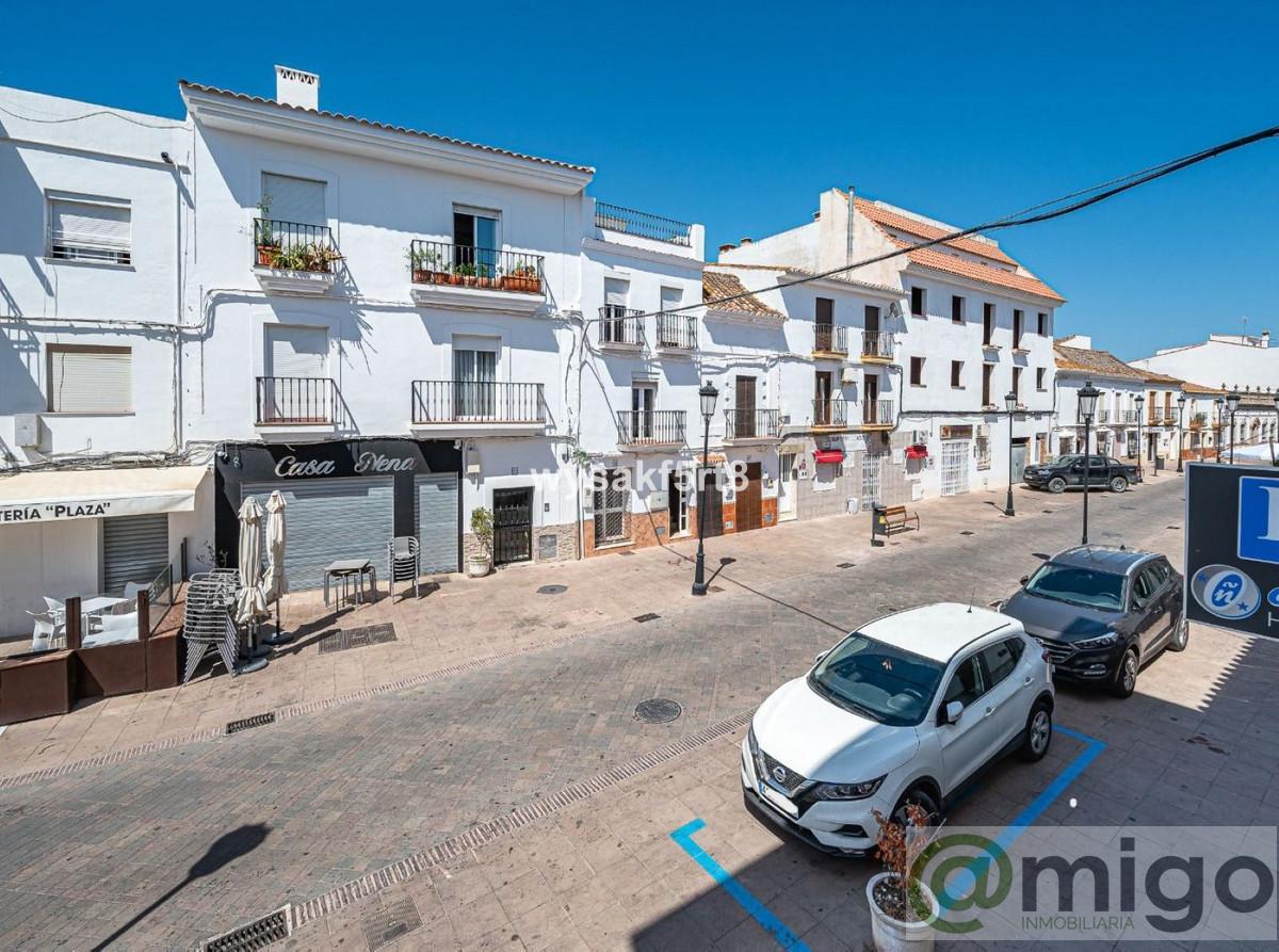 Venta de local en Manilva