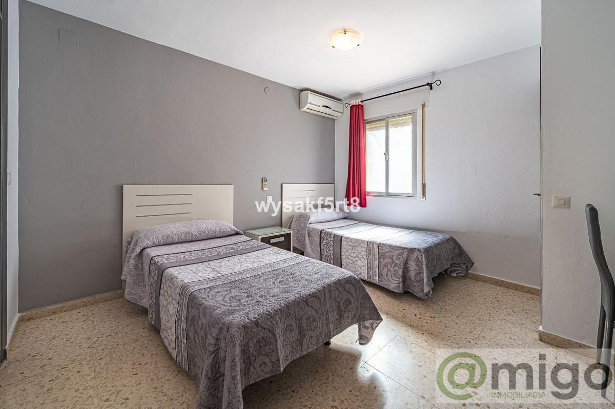 Venta de local en Manilva