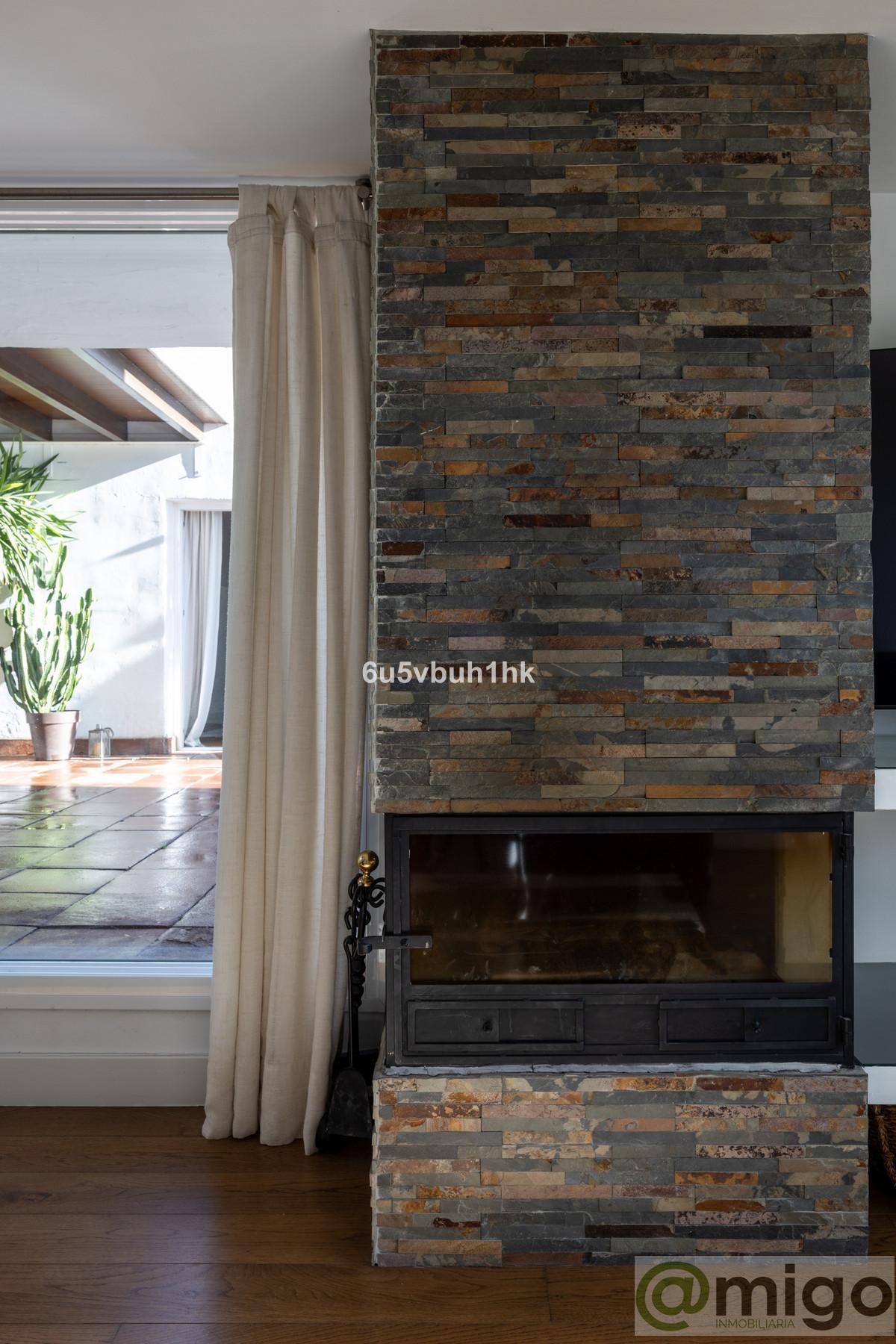 Venta de villa en Cerros del Aguila