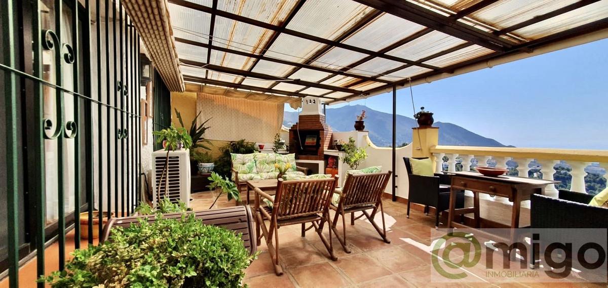 For sale of villa in Mijas