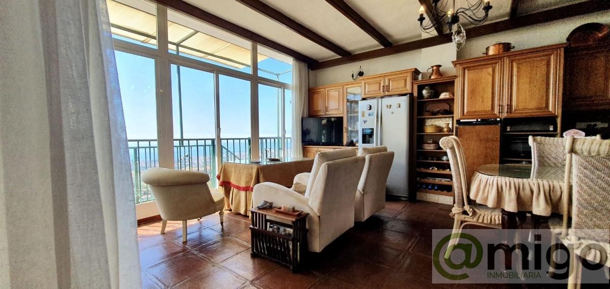 For sale of villa in Mijas