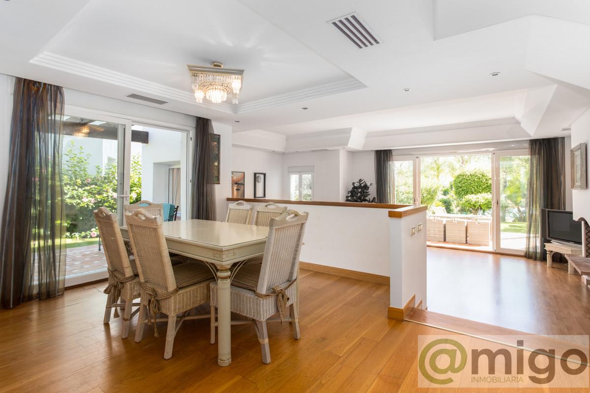 Venta de villa en Estepona