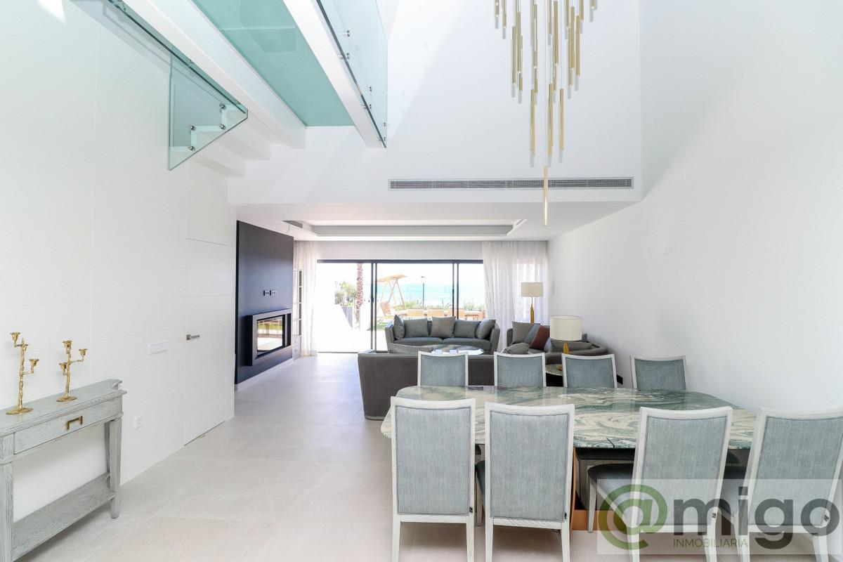 Venta de villa en Estepona