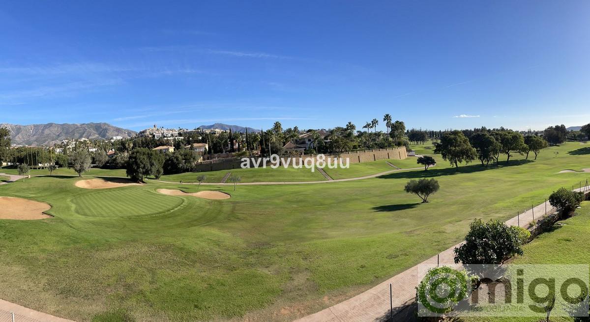For sale of penthouse in Mijas Golf