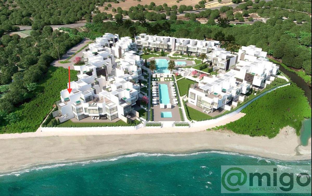 For sale of villa in Estepona