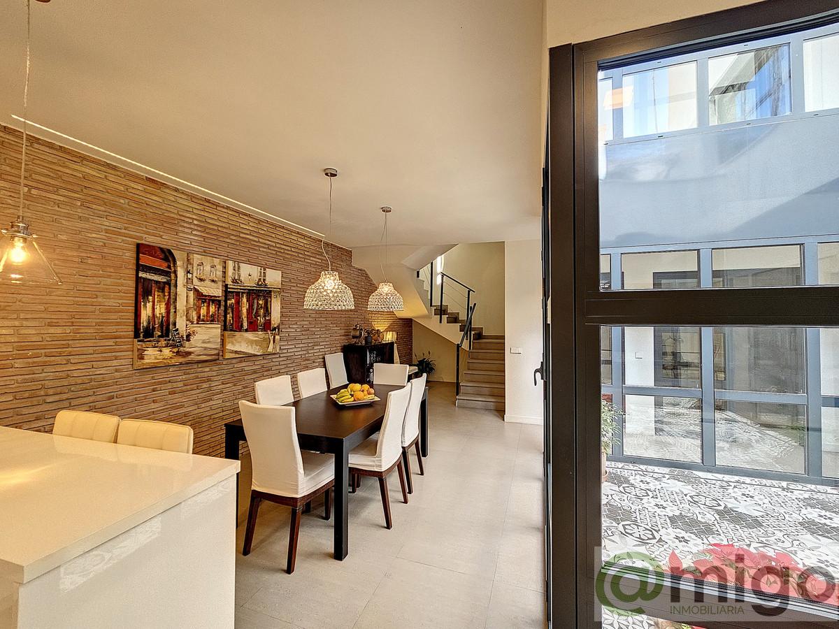 Venta de villa en Estepona