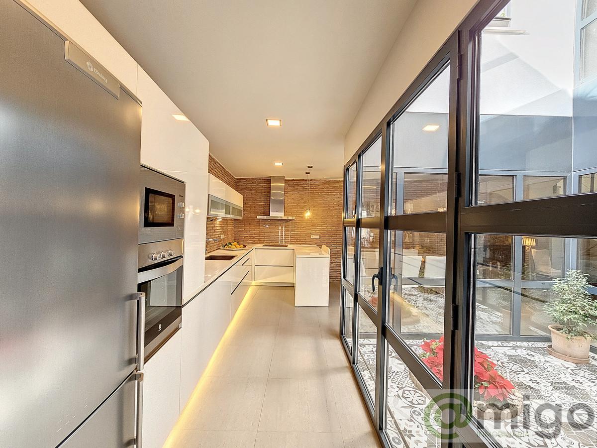 Venta de villa en Estepona