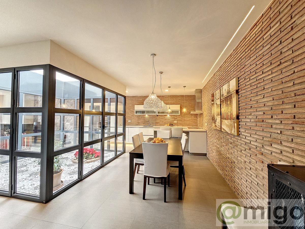 Venta de villa en Estepona