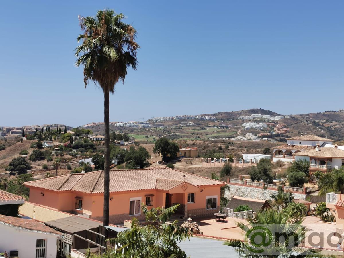 Venta de villa en La Cala de Mijas