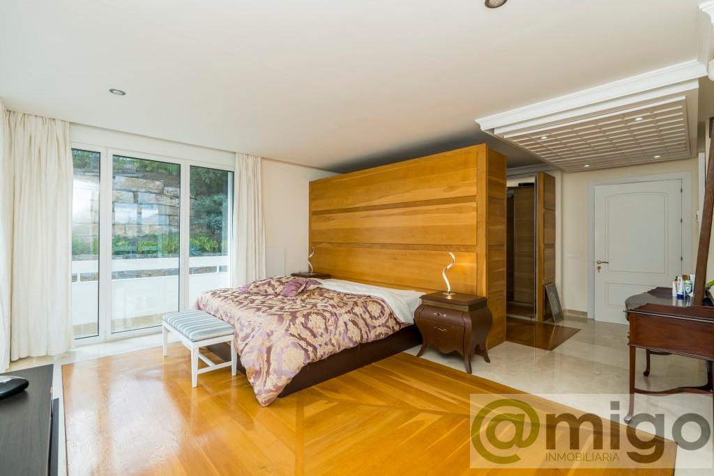 For sale of villa in Marbella