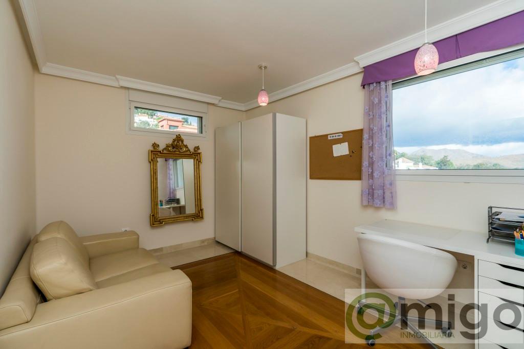 For sale of villa in Marbella