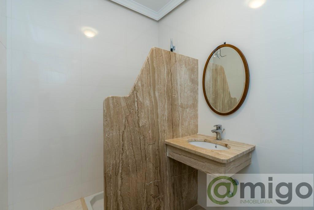 For sale of villa in Marbella