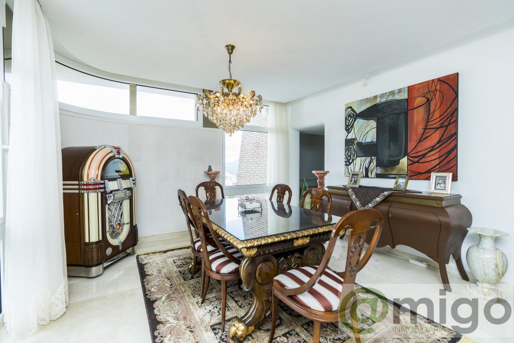 For sale of villa in Marbella