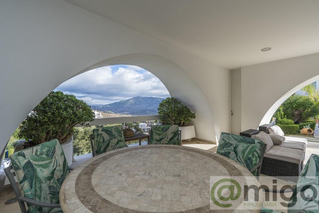 For sale of villa in Marbella
