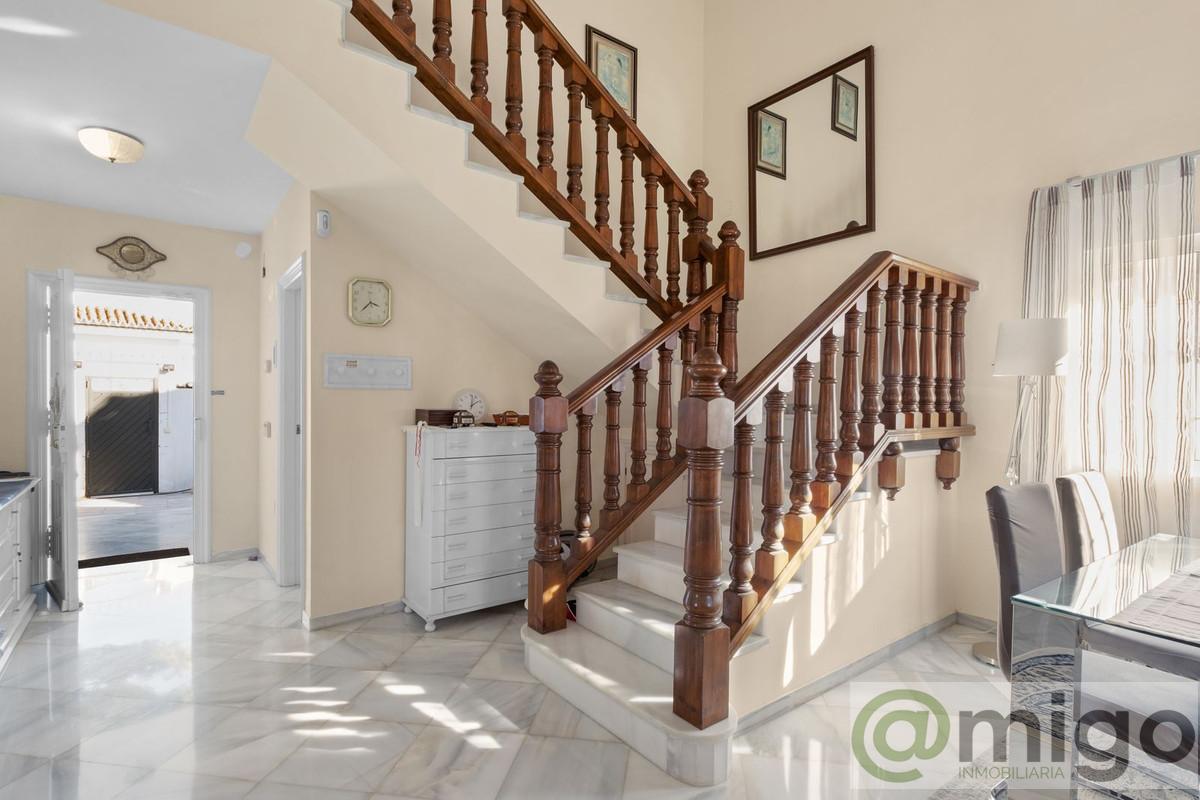 Venta de villa en Calahonda