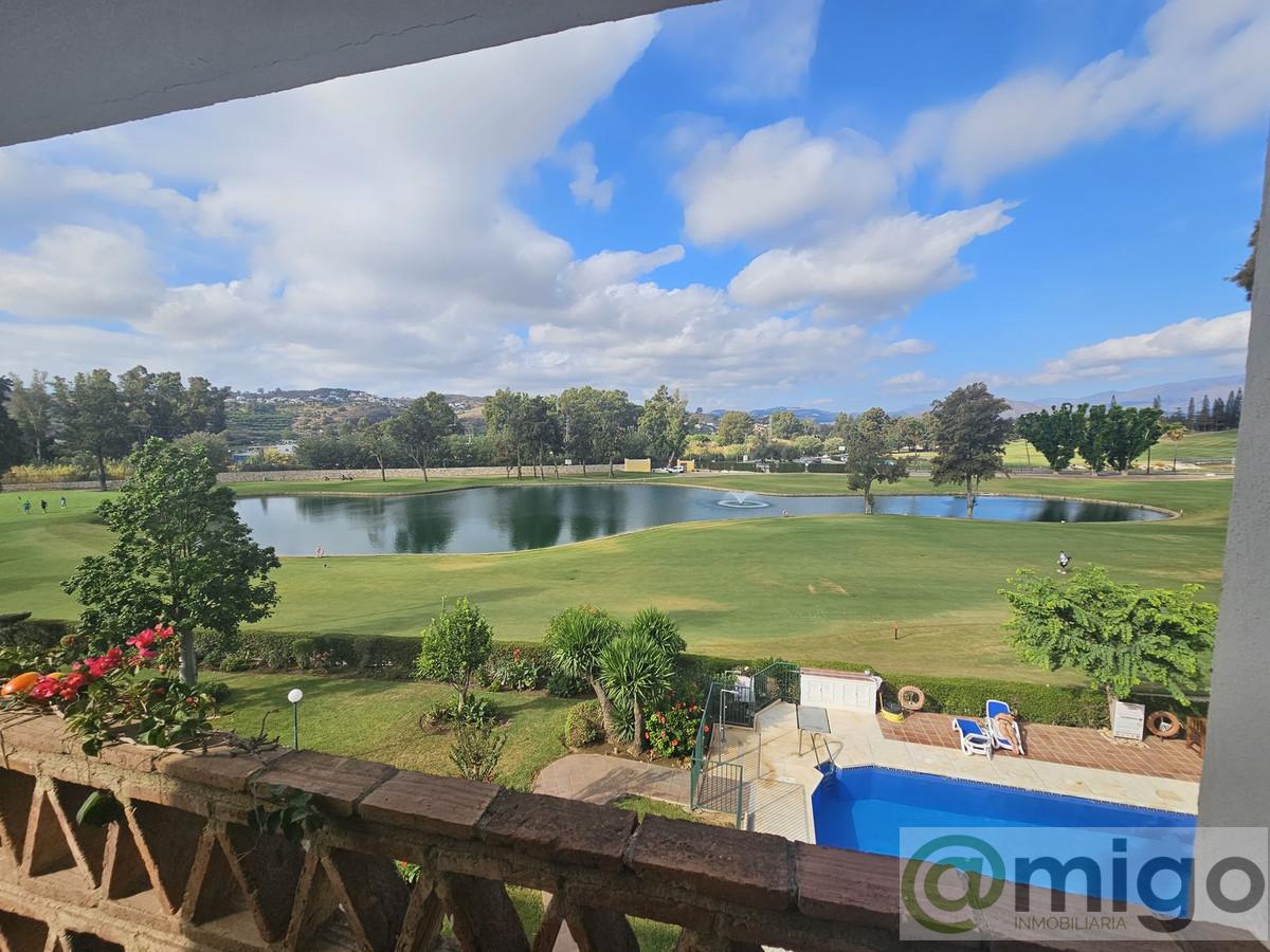 For sale of penthouse in Mijas Golf