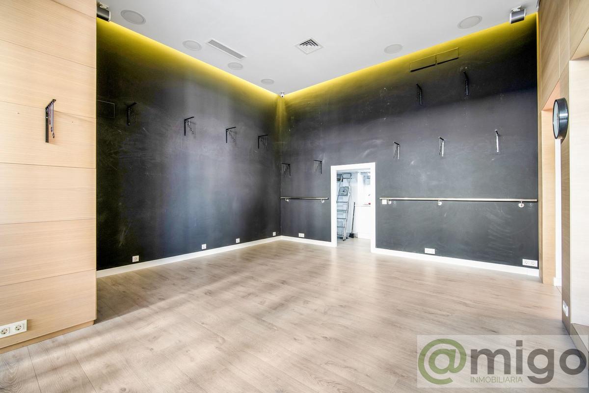 Venta de local en Marbella