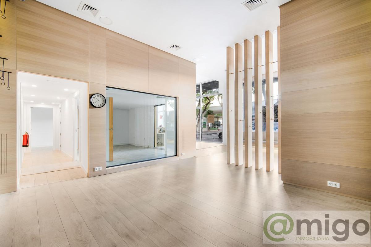 Venta de local en Marbella