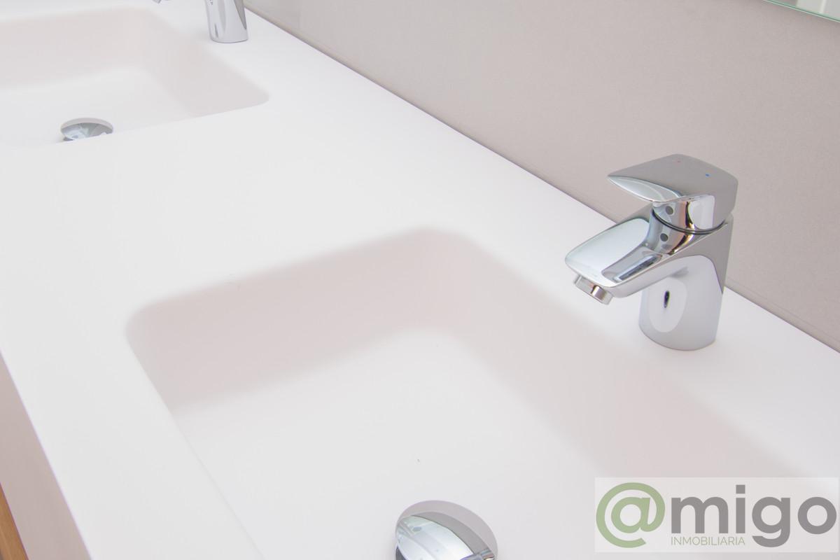 Venta de villa en El Paraiso