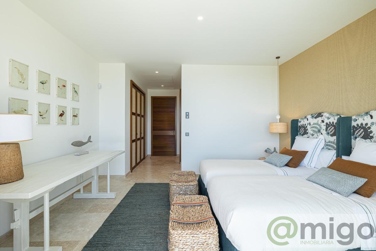 Venta de villa en Casares