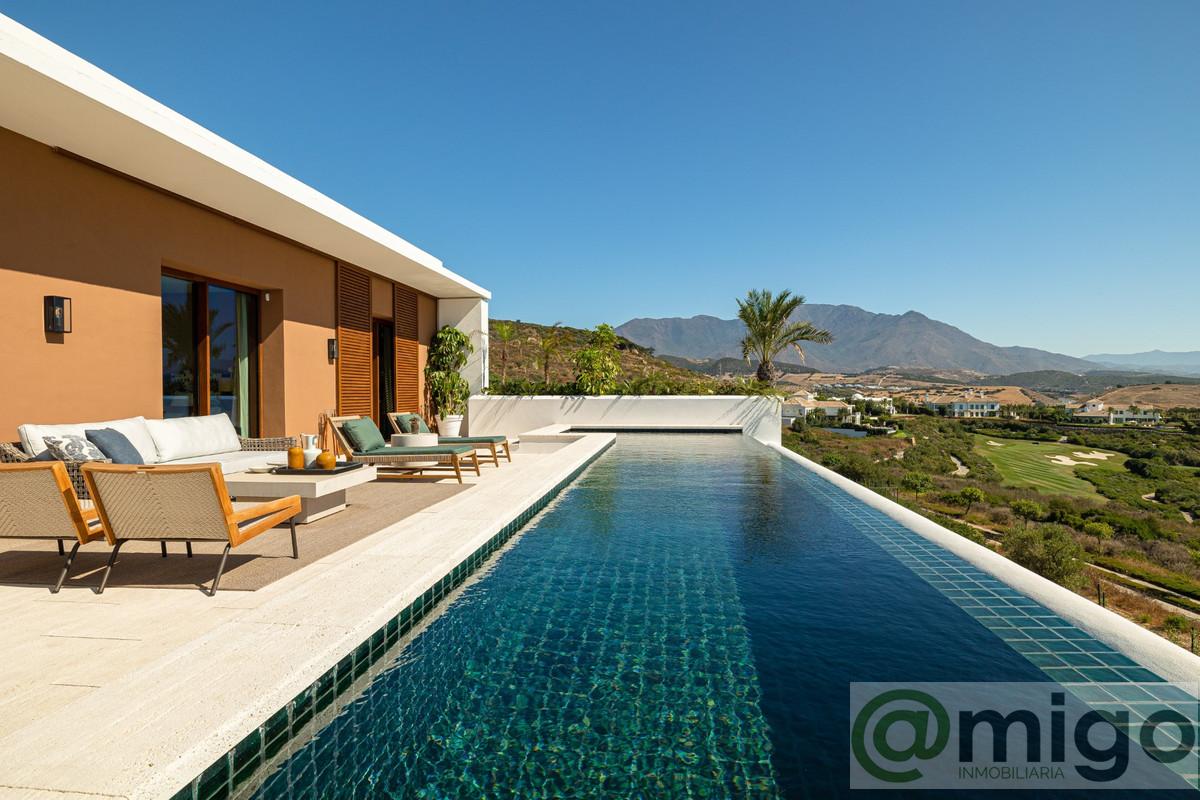 Venta de villa en Casares