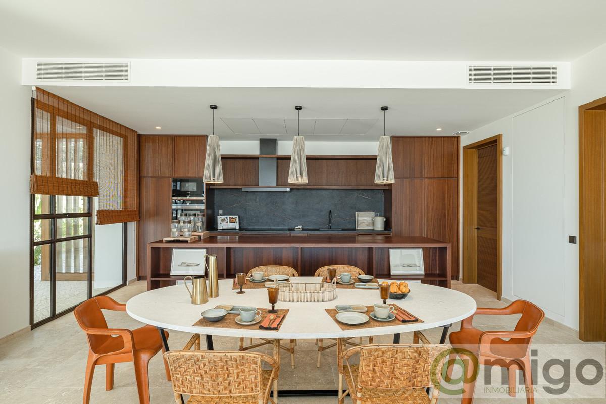 Venta de villa en Casares