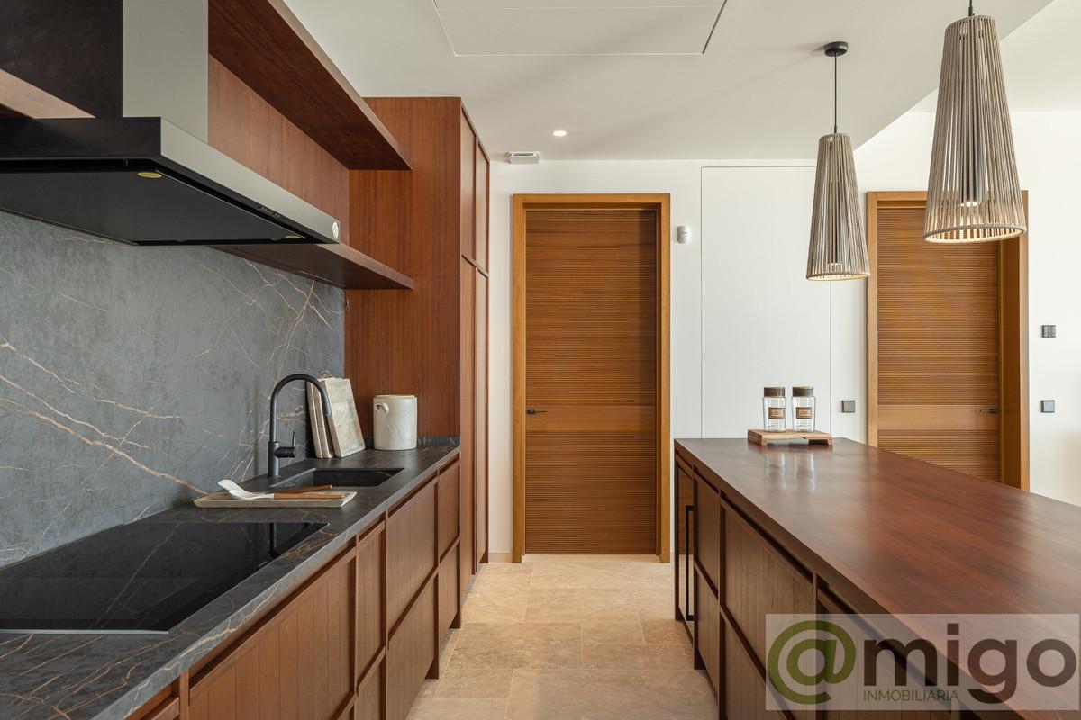 Venta de villa en Casares