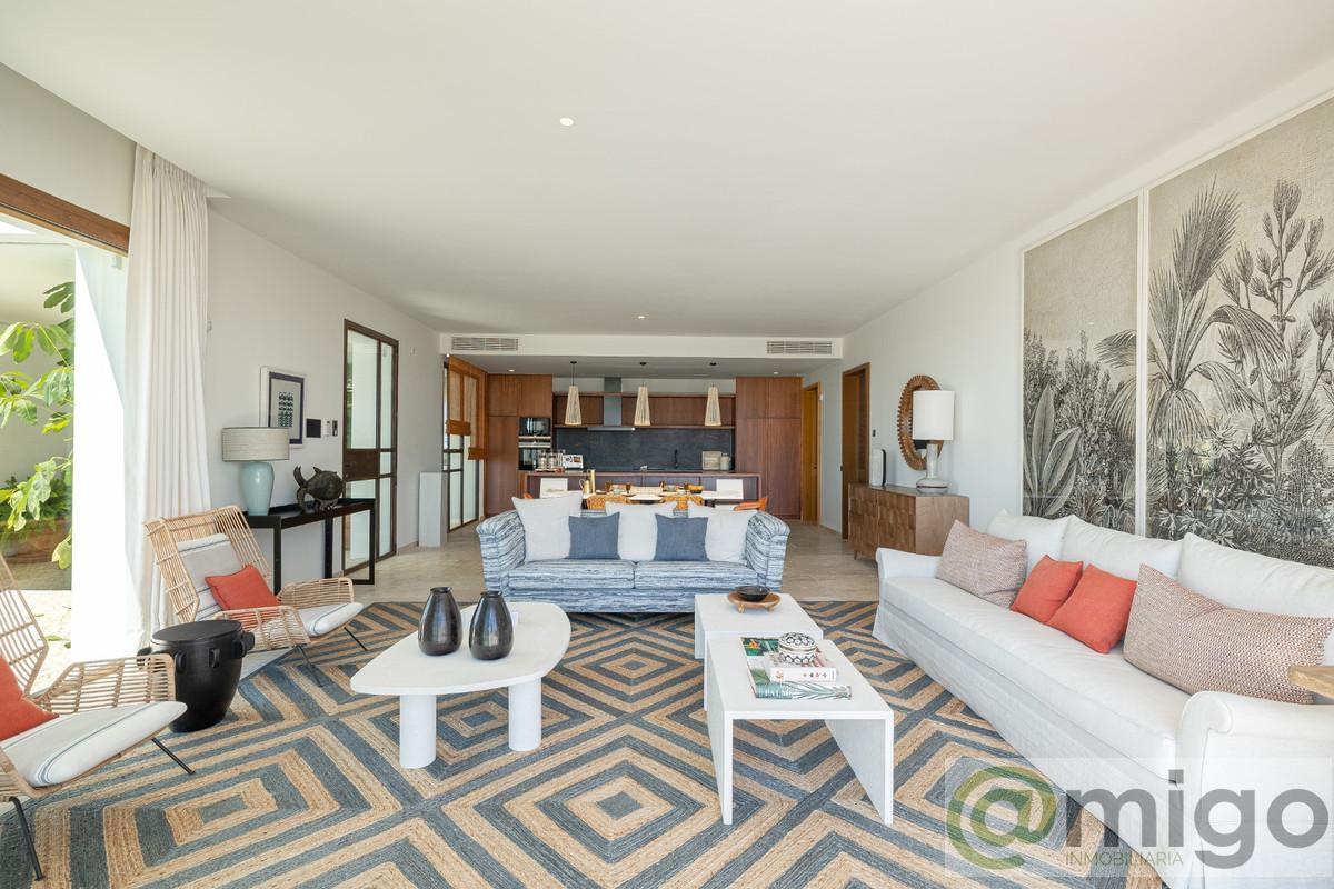 Venta de villa en Casares