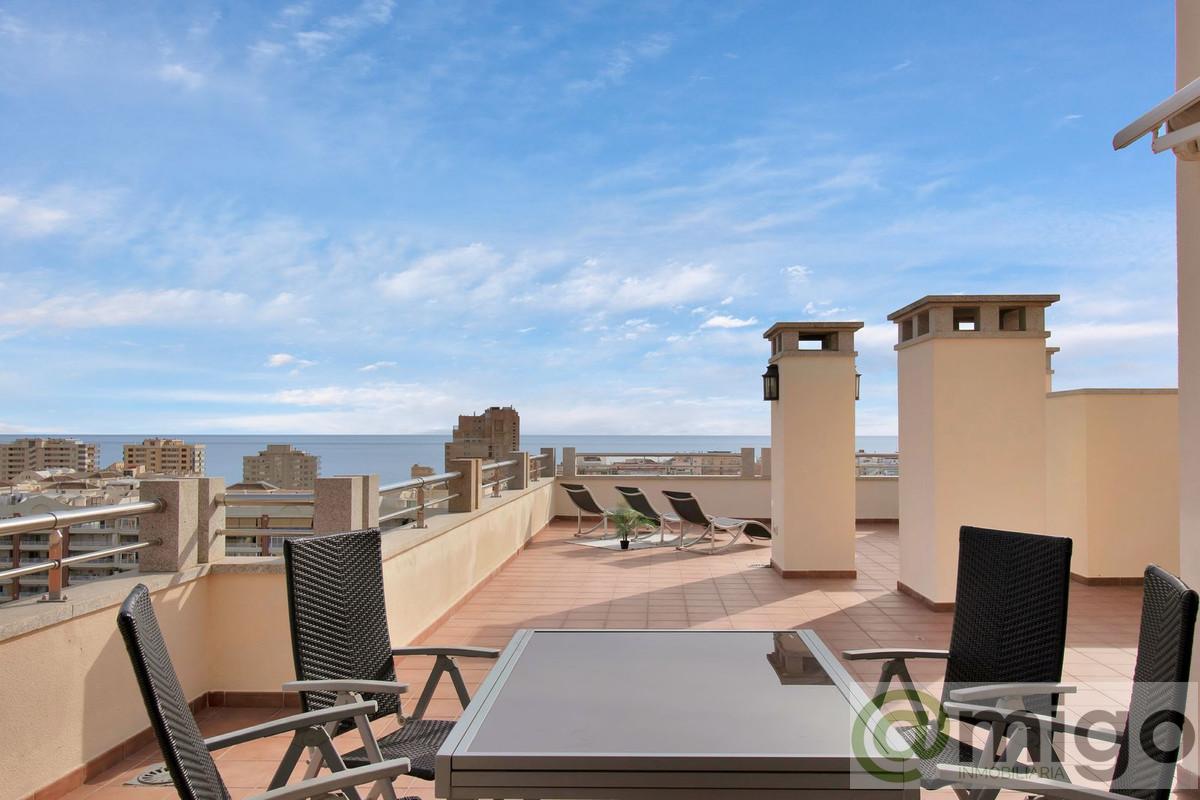 For sale of penthouse in Fuengirola